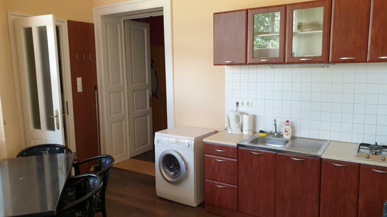 Gyulai Mesehaz Apartman Exterior photo